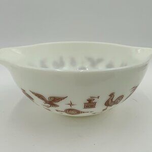 PYREX Early American Cinderella Mixing Bowl, #443, 2-1/2 QT, White & Brown